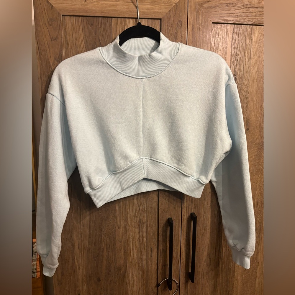 Lovers and Friends Blue Cropped Sweatshirt